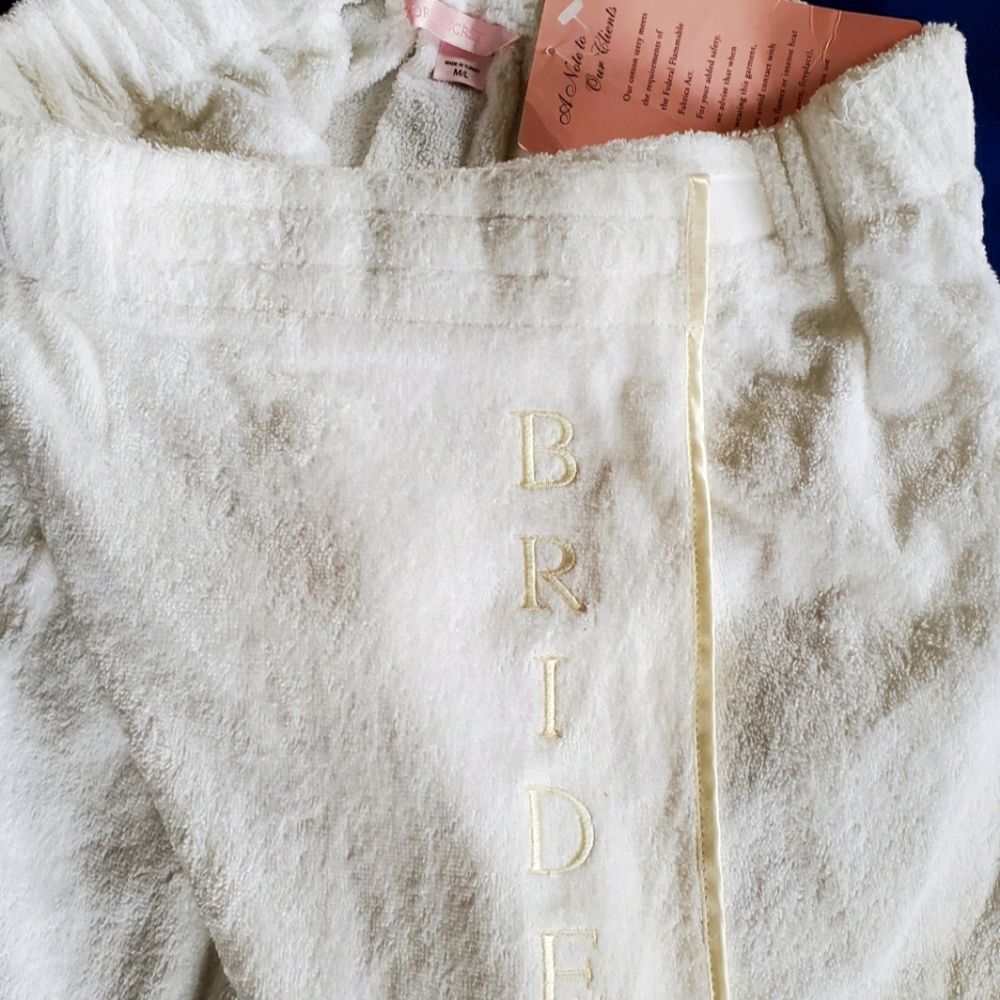New Victoria Secret Bride and Groom bath towels